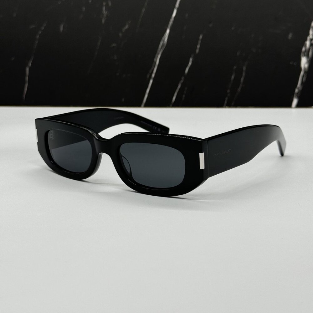 NEW SAINT LAURENT SL697 001 BLACK SUNGLASSES SAINT LAURENT SL 697 001